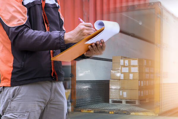 Таможенные услуги